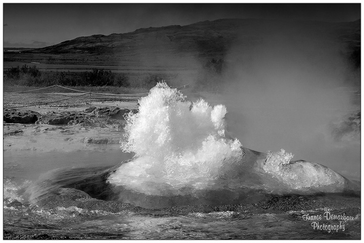 Geyser Strokkur &agrave; Geysir