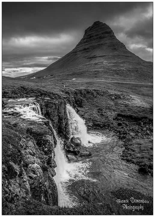 Cascade Kirkjufellsfoss