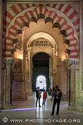 Arche polylobée de l'ancienne mosquée de Cordoue convertie en cathédrale.