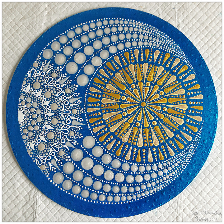 DOT MANDALA 37 - bois 30cm diam