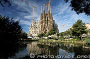 Le temple de la Sagrada Familia est un site incontournable à Barcelone. 
Avec plus de 2 millions de visiteurs par an, c'est même le site le plus 
visité d'Espagne.