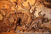 détail du plafond en bois sculpté de la Quinta da Regaleira - Sintra