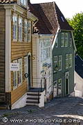 Le Gamle Bergen Museum est une reconstitution d'un ancien village norvégien situé au nord de Bergen. Il rassemble plus de 50 maisons en bois des 18, 19 et 20e siècle.